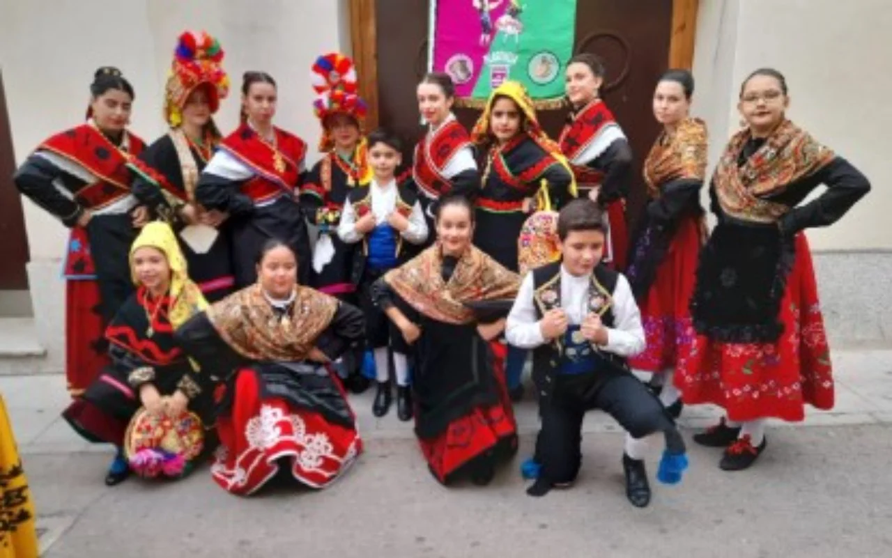 VIII Festival de Folclore Infantil en Plasencia